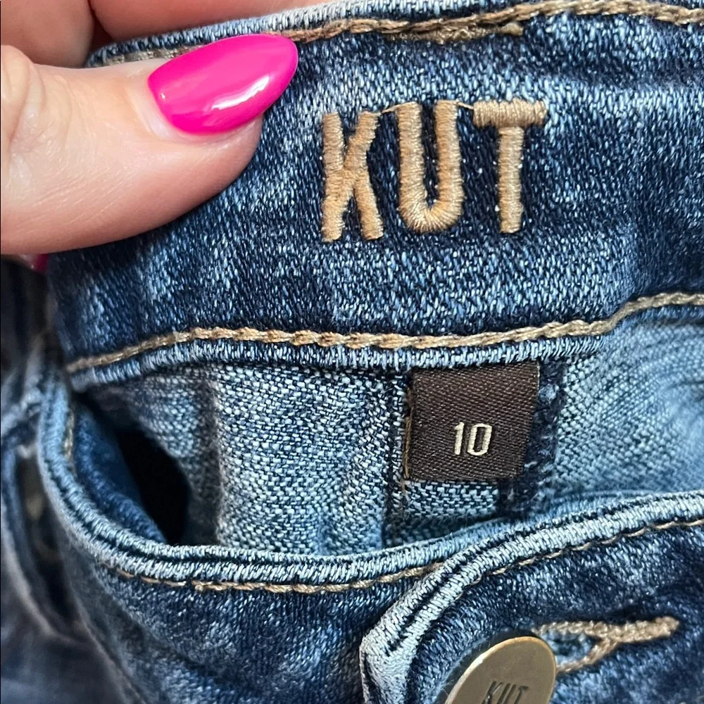 Kut from the Kloth Distressed Blue Cropped Jeans - Size 10 - Picture 2 of 12